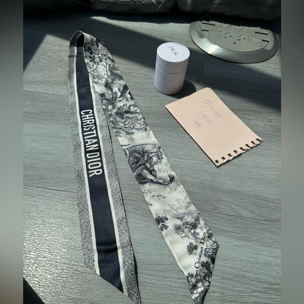 Toile de Jouy Sauvage Mitzah Scarf